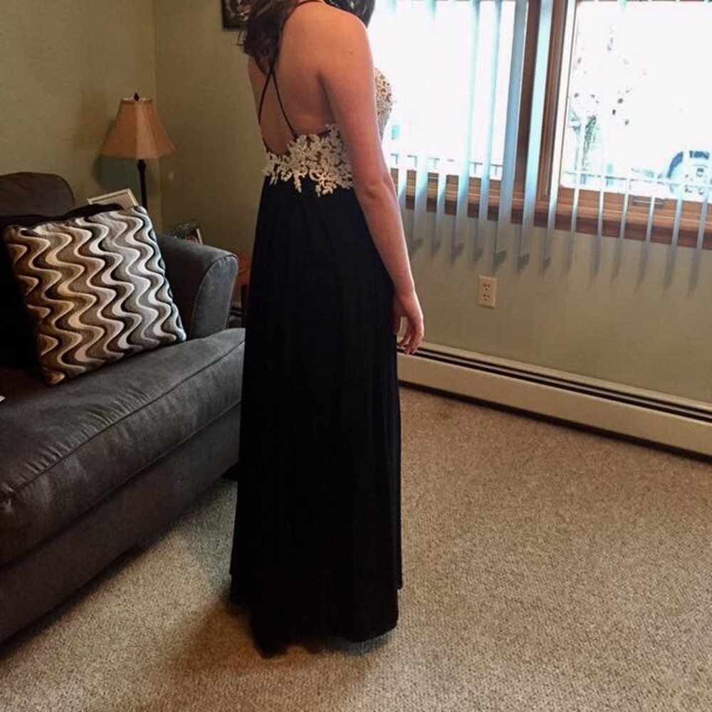 Prom Dress - Picture 2 of 3